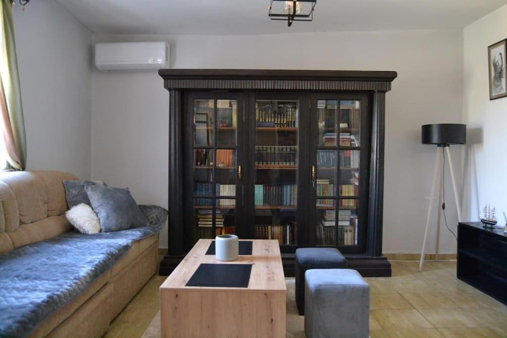 Una Apartment سيتينيي المظهر الخارجي الصورة